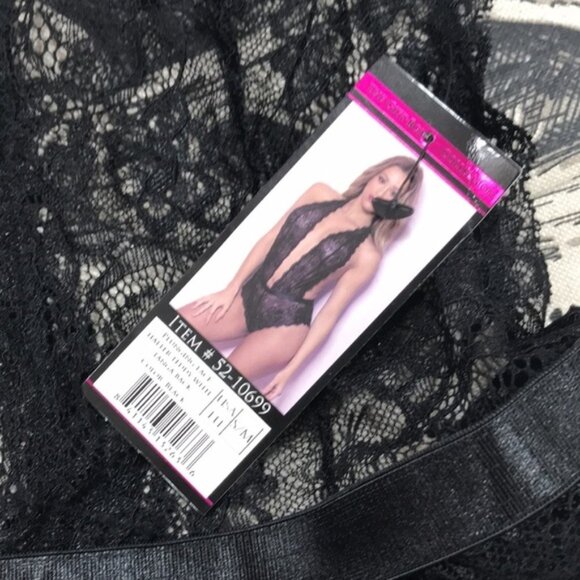 Oh La La Cheri Plunge Neck Lace Bodysuit - Picture 5 of 8